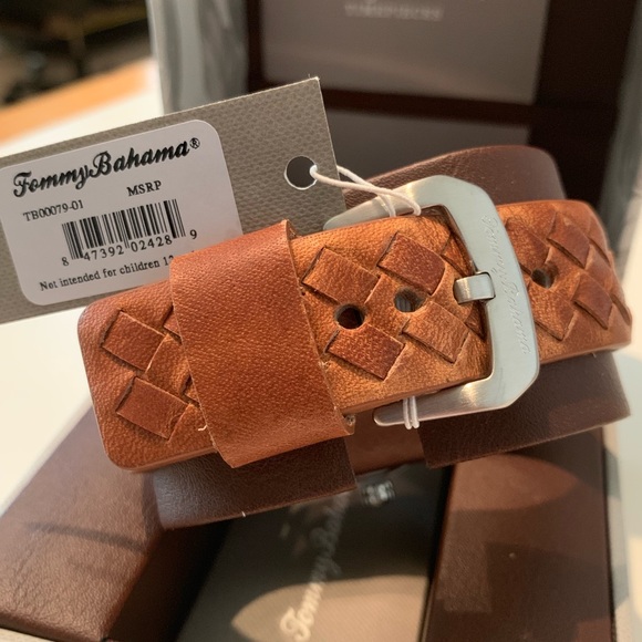 Tommy Bahama Men’s Blue Dial Leather Band Watch NW - Picture 3 of 6